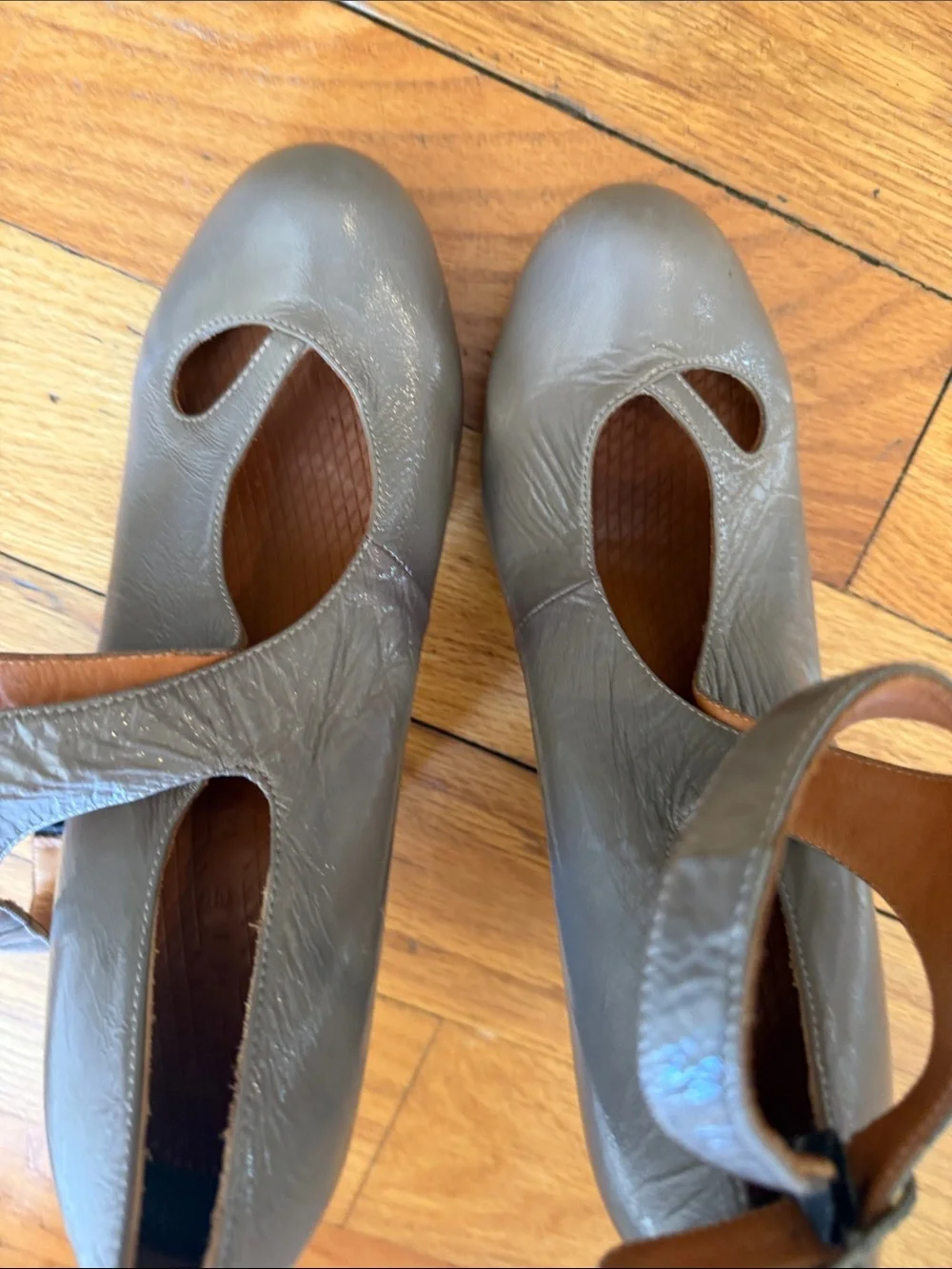 Chie Mihara Gray Leather Cutout Ankle Pumps